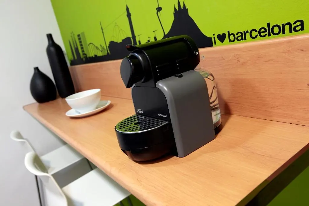 ホテル オスタル ニッツス Bcn バルセロナ ゲストハウス
